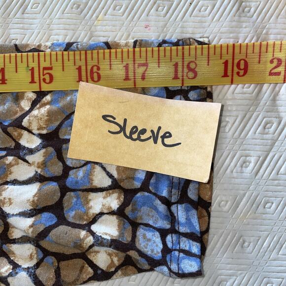 Abstract Animal Print Cowl Neck Tunic Top Sharkbite Hem 3/4 Sleeve Slinky Boho L - Picture 7 of 12